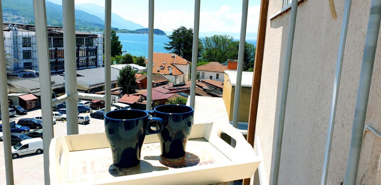 Aurelia Apartment Ohrid Bagian luar foto